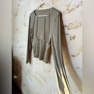 🆕Olive Long Sleeve Women's Top New Without tags Medium